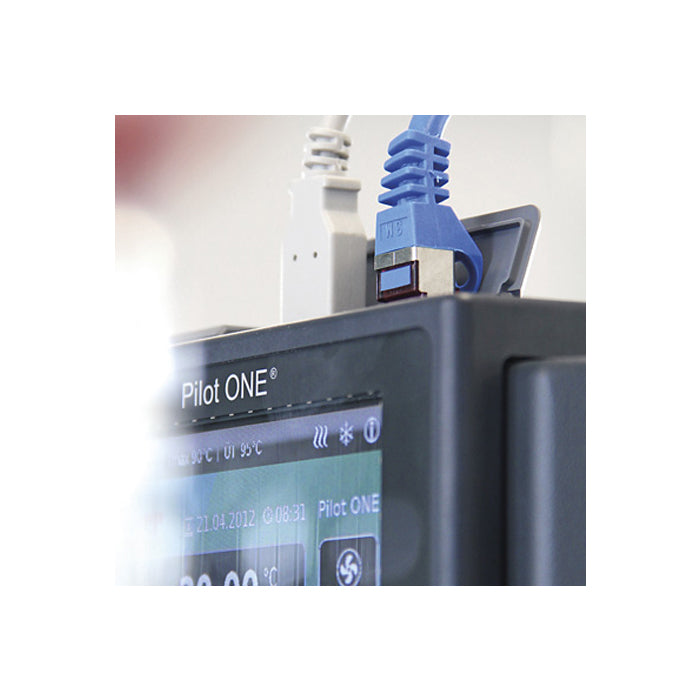 Huber CC with Pilot One Heating Circulation Bath