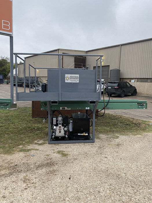 Critical Extract MAXPRO 4 ft Vertical 1-40+ Acre Industrial Bucking Machine